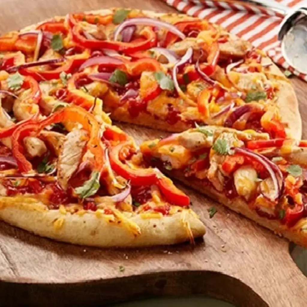 Chicken Pieces Pizza - Medium